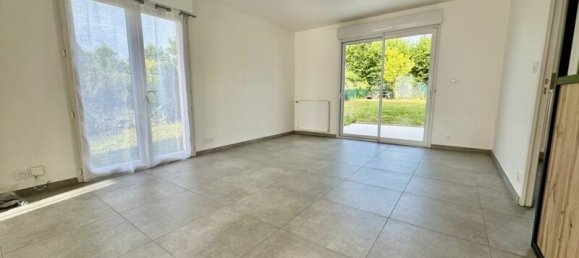 4 bedrooms House in Laval, France No. 278034 4