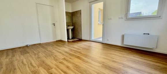 4 bedrooms House in Laval, France No. 278034 6