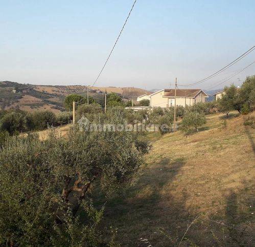 2800m² Land in Alanno, Italy No. 302208