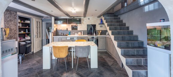 5 Schlafzimmer Haus in Arches, France, Nr. 214596 26