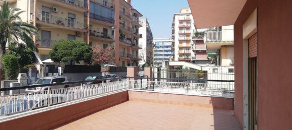 Apartamento de 3 divisões em Catania, Italy N.º 298905 9