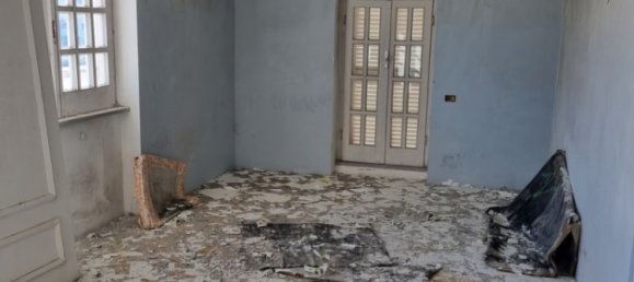 6 Schlafzimmer Villa in Ardea, Italy, Nr. 12367 12