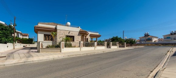 Villa de 3 dormitorios en Paralimni, Cyprus No. 22407 18
