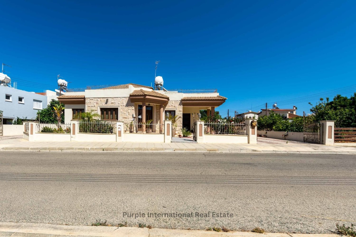 Villa de 3 dormitorios en Paralimni, Cyprus No. 22407