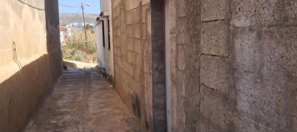 4 Schlafzimmer Wohnung in Telde, Spain, Nr. 75023 9