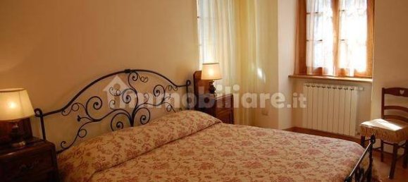 3 bedrooms Apartment in Seravezza, Italy No. 251606 2