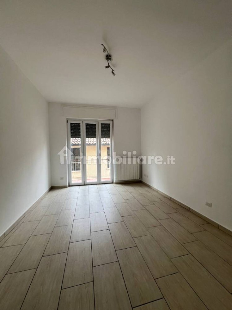 Квартира с 2 спальнями в Страделла, Италия № 259111