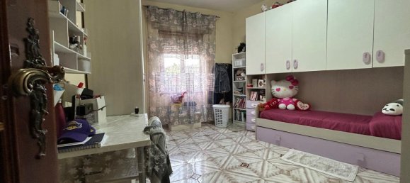 5-salle Appartement à Naples, Italy No. 36054 34