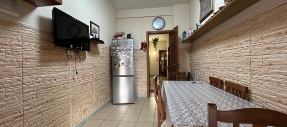 5-salle Appartement à Naples, Italy No. 36054 22
