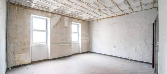 420m² Commercial property in Mahon, Spain No. 3777 12