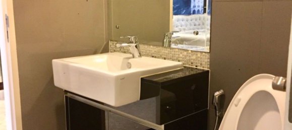 1 bedroom Condo in Khlong Toei, Thailand No. 9551 12