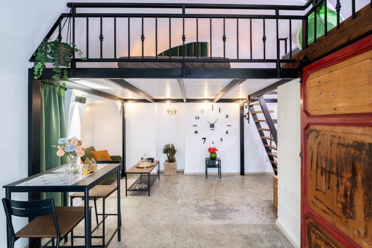 2-Zimmer Haus in Ostuni, Italy, Nr. 14913