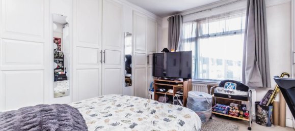 3 bedrooms Commercial property in London, United Kingdom No. 11582 9