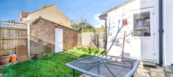 3 bedrooms Commercial property in London, United Kingdom No. 11582 15