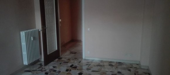 2-Zimmer Wohnung in Turin, Italy, Nr. 300377 13