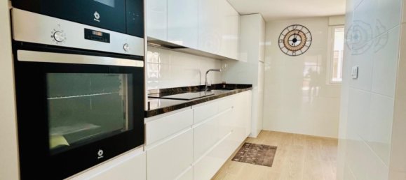 3 bedrooms Penthouse in Santa Pola, Spain No. 158428 12