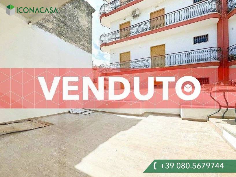 2-salle Bâtiment à Triggiano, Italy No. 30745