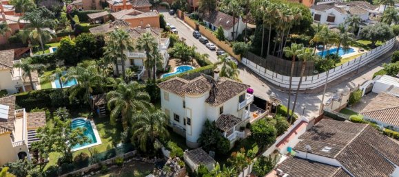 5 bedrooms Villa in Mijas, Spain No. 155772 4