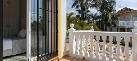 5 bedrooms Villa in Mijas, Spain No. 155772 11