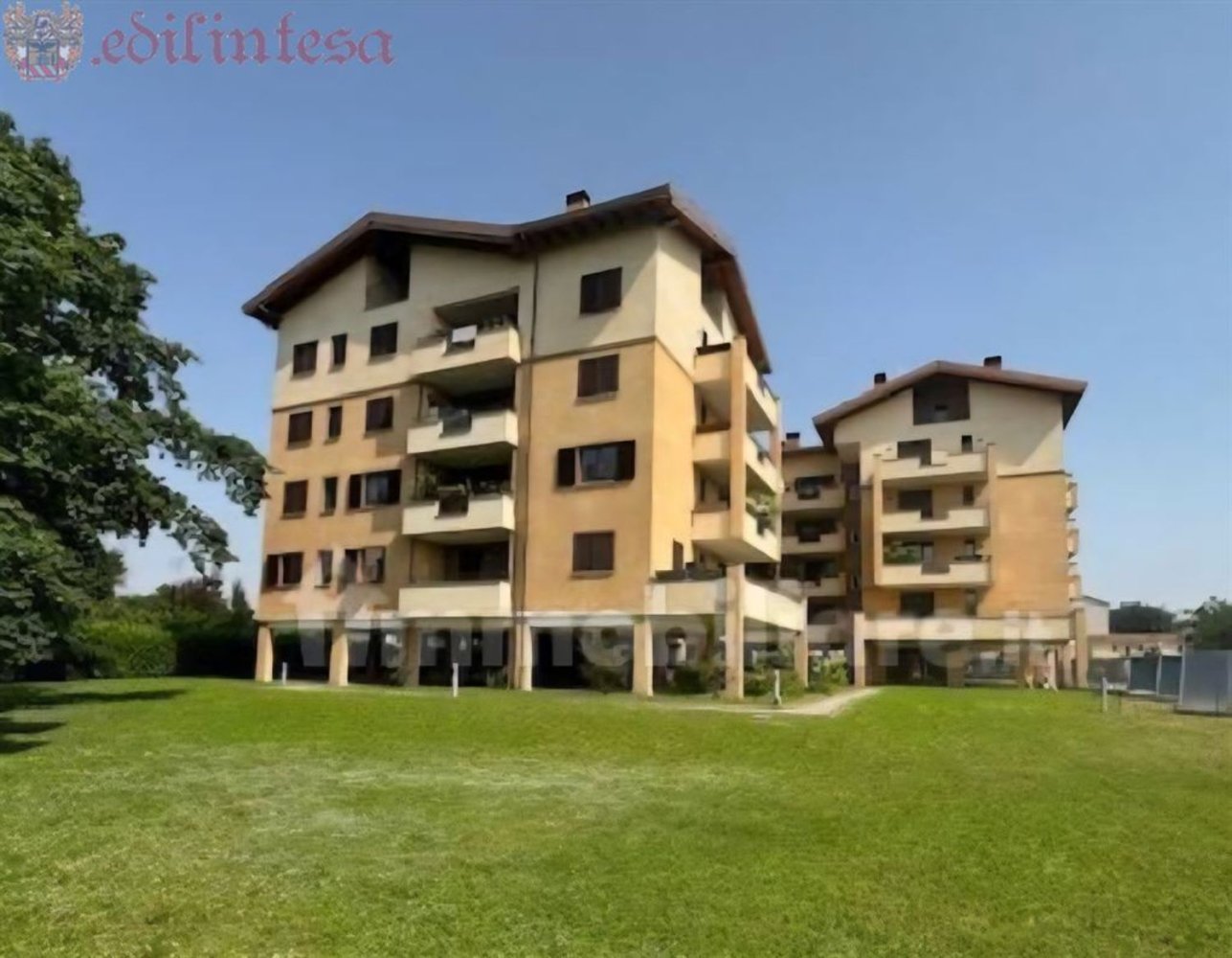 3 chambres Appartement à Monza, Italy No. 364320