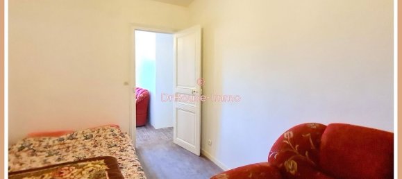 3 Schlafzimmer Stadthaus in Villeneuve-au-Chemin, France, Nr. 48989 4