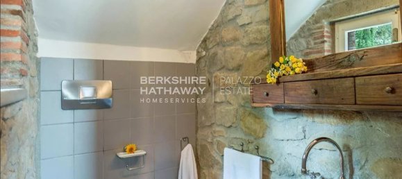 6 bedrooms House in Cortona, Italy No. 179436 13