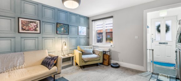 3 bedrooms House in Horley, United Kingdom No. 978 4