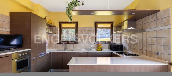 2 Schlafzimmer Villa in Nonio, Italy, Nr. 126713 4