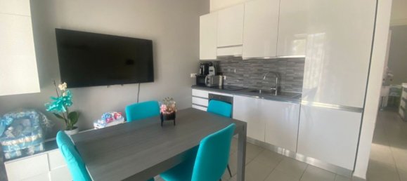 2 rooms Apartment in Rome, Italy No. 46732 7