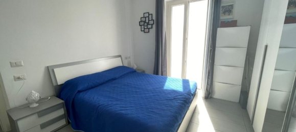2 rooms Apartment in Rome, Italy No. 46732 9