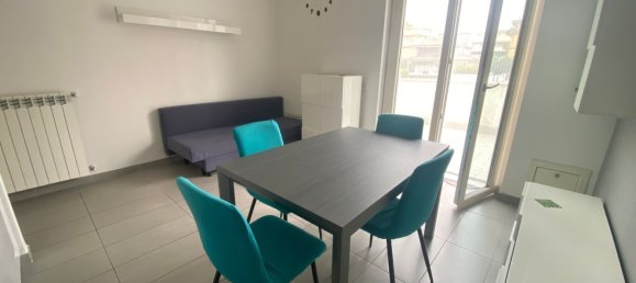 2 rooms Apartment in Rome, Italy No. 46732 2