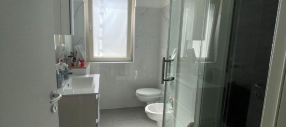 2 rooms Apartment in Rome, Italy No. 46732 13