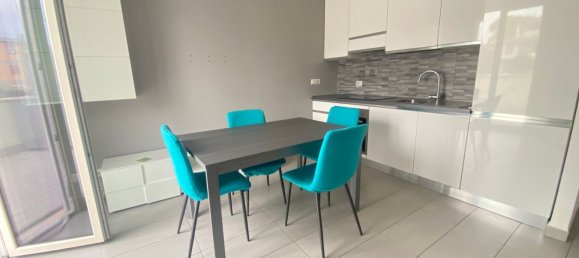 2 rooms Apartment in Rome, Italy No. 46732 5