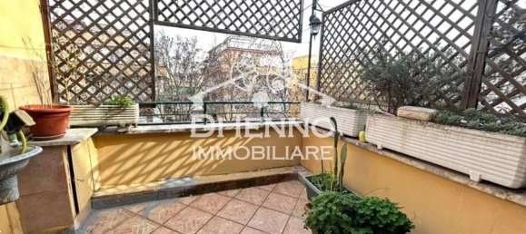 4-salle Penthouse à Rome, Italy No. 28584 7