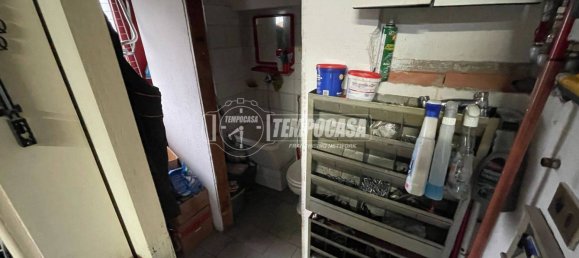 2-salle Propriété commerciale à Lentate sul Seveso, Italy No. 96243 14