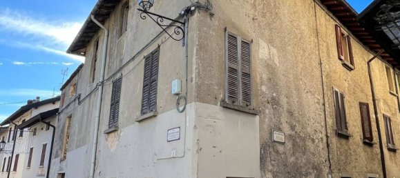 5 rooms Apartment in Barni, Italy No. 75082 31