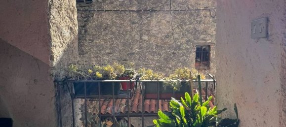 5 rooms Apartment in Barni, Italy No. 75082 15