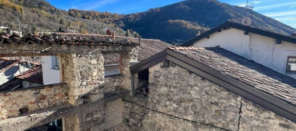 5 rooms Apartment in Barni, Italy No. 75082 27