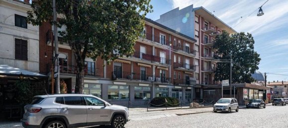 513m² Office in Gattinara, Italy No. 372657 2