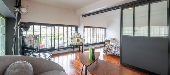 Apartamento de 3 dormitorios en Les Lilas, France No. 359302 9