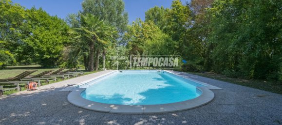 6 rooms Villa in Soliera, Italy No. 275874 9