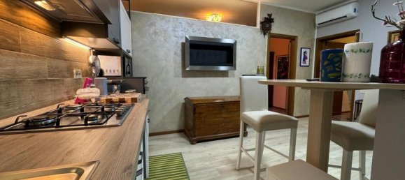 Квартира с 3 комнатами в Пиза, Италия № 123955 11