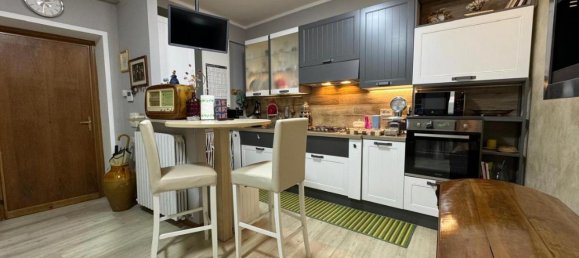 Квартира с 3 комнатами в Пиза, Италия № 123955 3