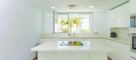 Casa T6 em Marbella, Spain N.º 81373 3