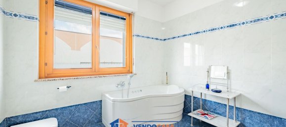 5 chambres Penthouse à Cuneo, Italy No. 339536 19