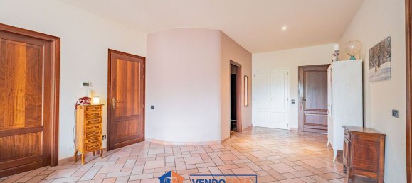 5 chambres Penthouse à Cuneo, Italy No. 339536 4
