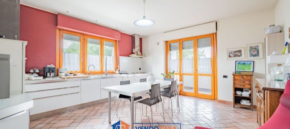 5 chambres Penthouse à Cuneo, Italy No. 339536 5