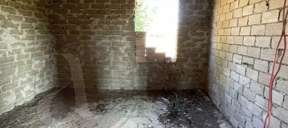 Дом с 7 комнатами в Понтекорво, Италия № 173883 11