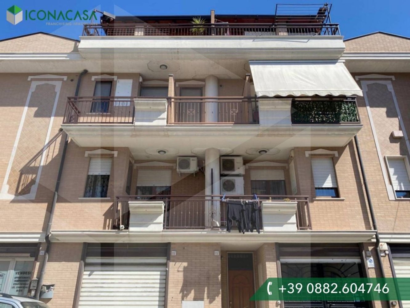 5-salle Appartement à San Severo, Italy No. 23542