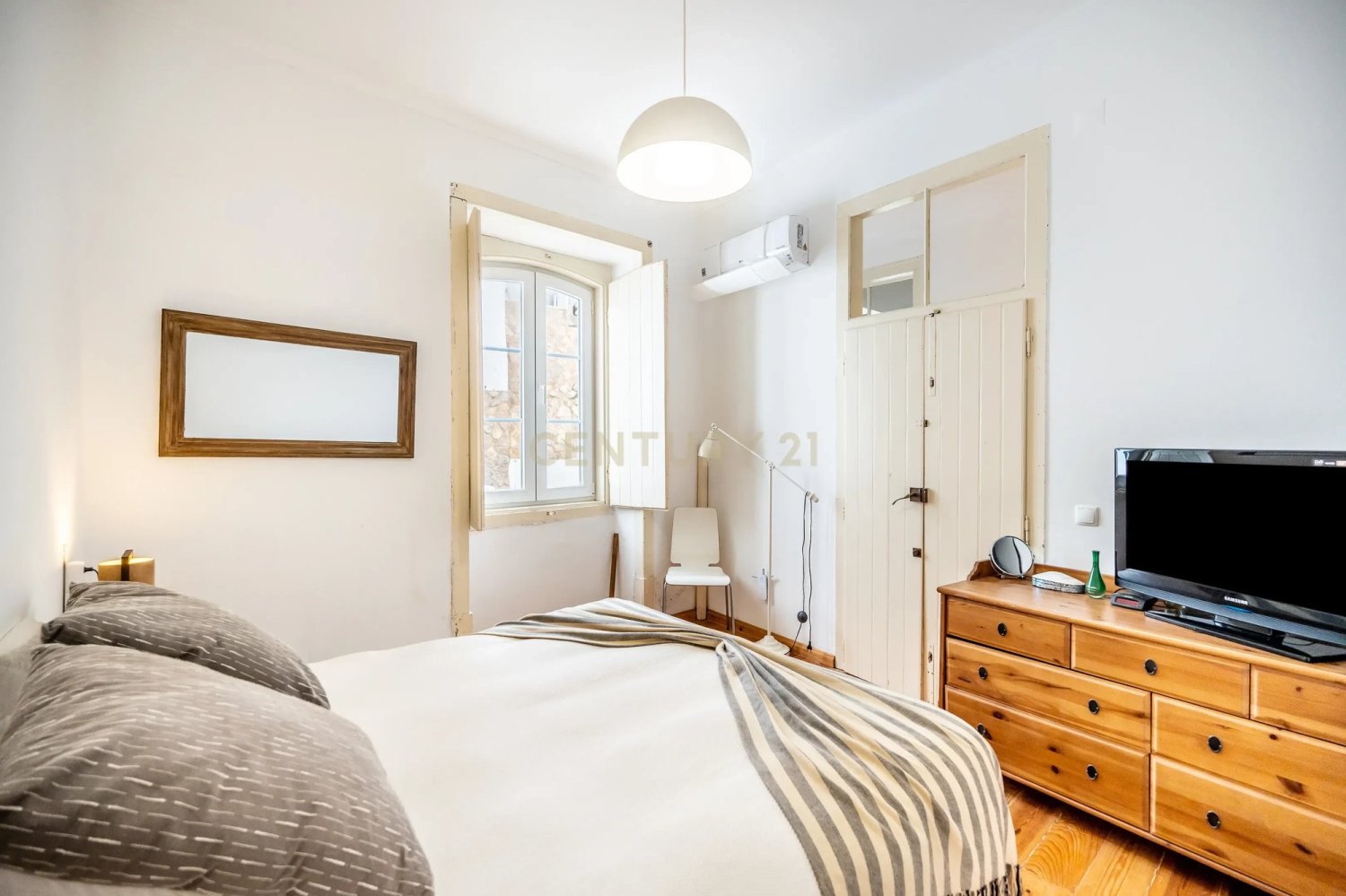 2 bedrooms House in Ferragudo, Portugal No. 131975